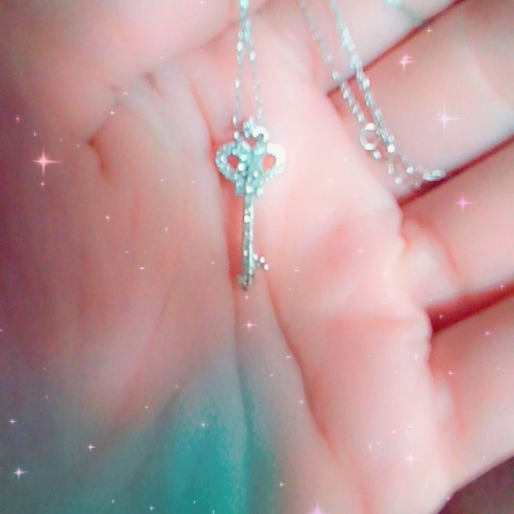 Dainty silver & diamond key necklace